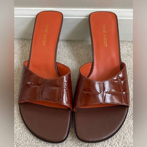 NWOT’s Nine West 8M - Picture 1 of 4